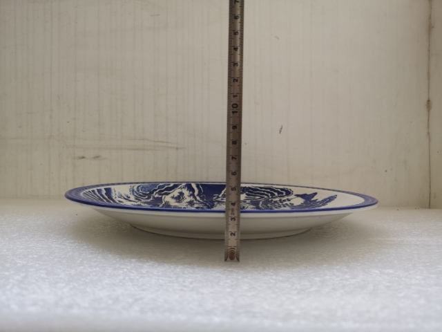 古玩陶瓷上世六十至八十年代青花山水紋盤拍賣,當前價格350元