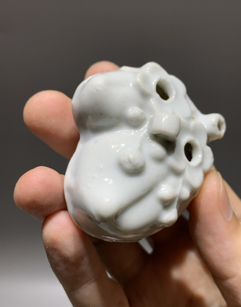 古玩陶瓷清代德化窯白釉桃型水滴拍賣，當前價格900元