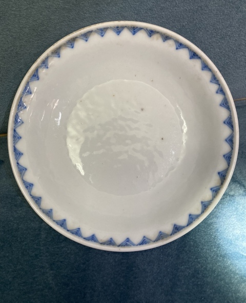 古玩陶瓷晚清民國青花花卉紋盤拍賣,當前價格1800元