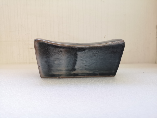古玩陶瓷磁州窯系黑釉瓷枕拍賣,當前價格680元