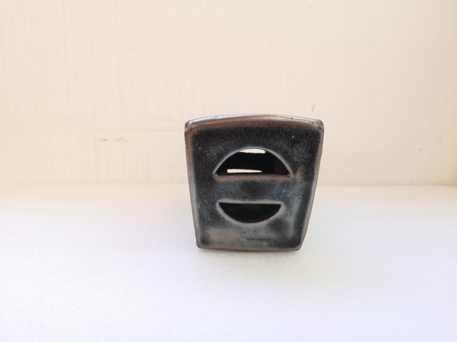 古玩陶瓷磁州窯系黑釉瓷枕拍賣,當前價格680元