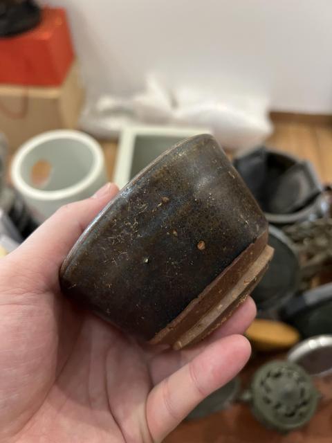 古玩陶瓷宋元褐釉圈足香爐拍賣,當前價格1599元