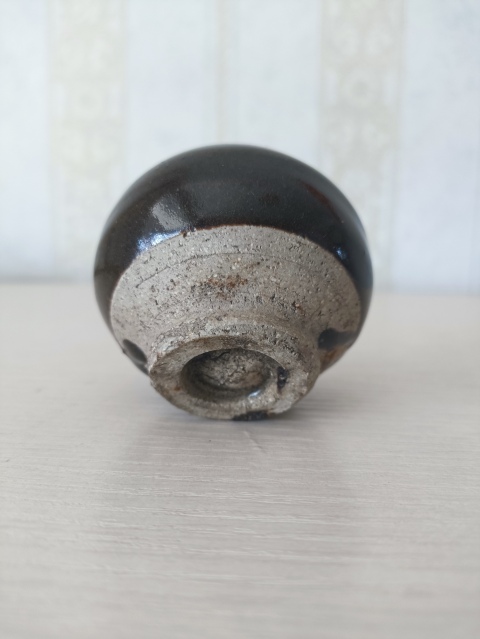 古玩陶瓷【實(shí)物保真】元明.磁州窯黑釉罐拍賣(mài),當(dāng)前價(jià)格386元