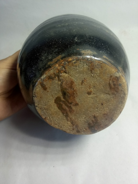 古玩陶瓷清代～磁州窯系黑釉雙耳蹲拍賣，當前價格388元