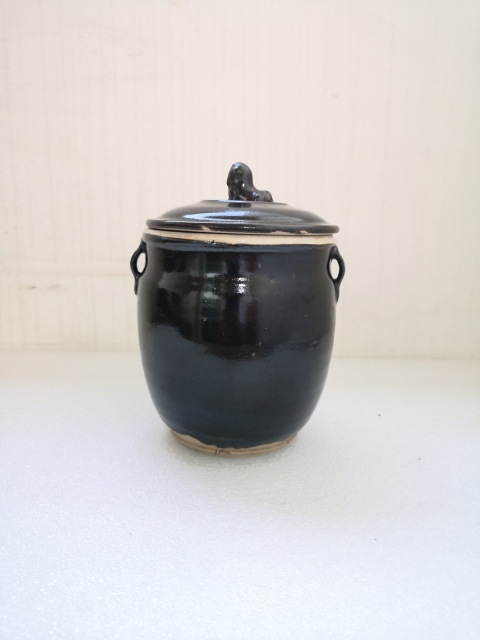 古玩陶瓷磁州窯黑釉雙系蓋缸拍賣,當(dāng)前價(jià)格680元