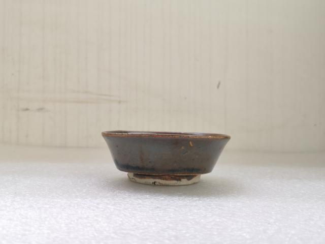 古玩陶瓷磁州窯紫金釉碗拍賣，當前價格398元