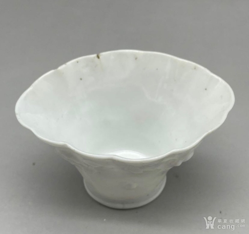 古玩陶瓷晚清民國(guó)德化窯白釉龍紋杯拍賣，當(dāng)前價(jià)格1888元