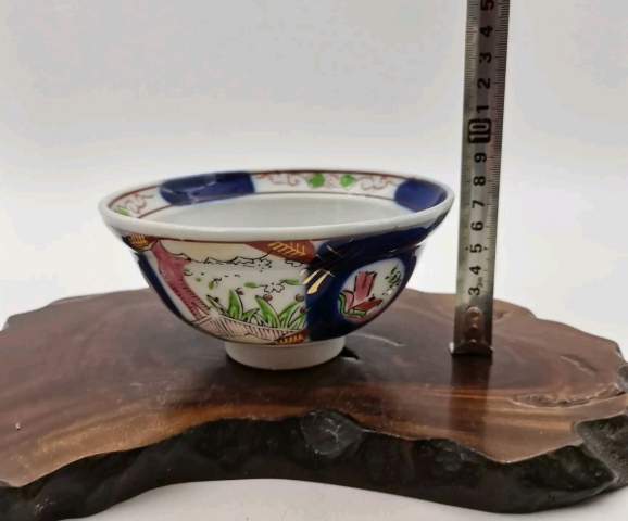 古玩陶瓷青花加彩花卉紋蓋碗拍賣,當(dāng)前價格135元