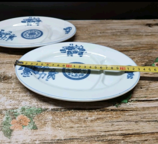 古玩陶瓷八十年代人物紋青花盤拍賣，當前價格268元