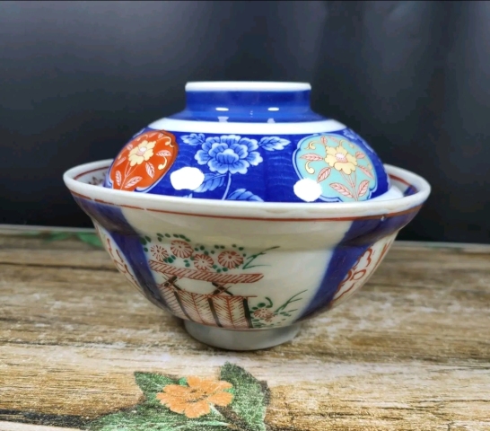 古玩陶瓷上世紀中期青花加彩蓋碗拍賣,當前價格298元