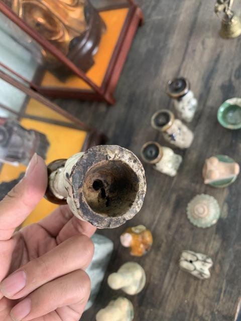 古玩陶瓷磁州窯人物造像燭臺4臺拍賣，當前價格3200元