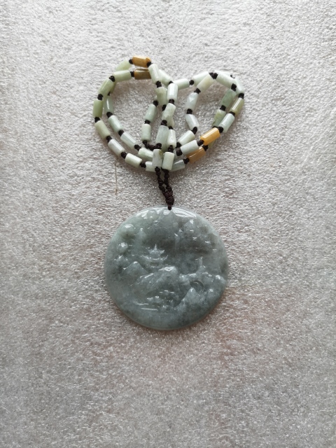 古玩玉器山水牌子拍賣，當前價格450元
