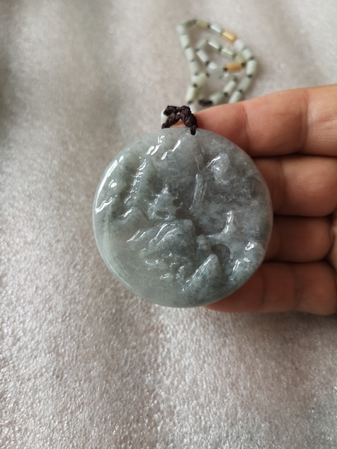 古玩玉器山水牌子拍賣，當前價格450元