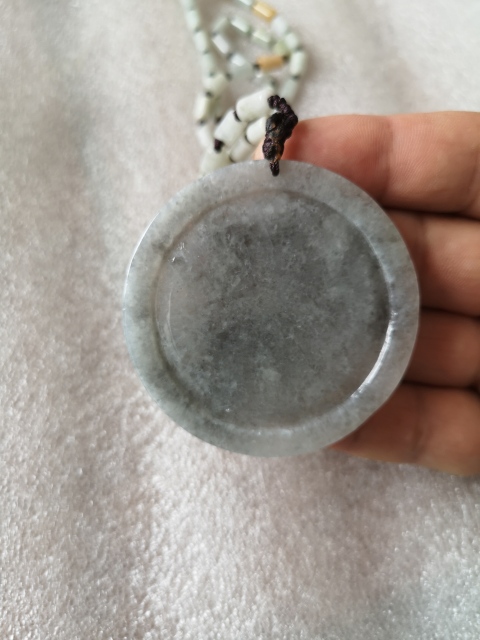 古玩玉器山水牌子拍賣，當前價格450元