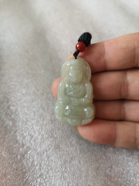 古玩玉器觀音拍賣,當(dāng)前價(jià)格567元