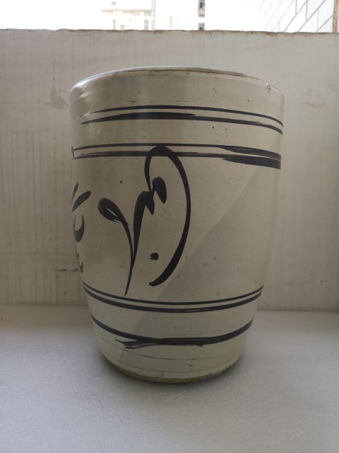 古玩陶瓷晚清磁州窯褐彩吉語(yǔ)花卉紋缸拍賣,當(dāng)前價(jià)格398元