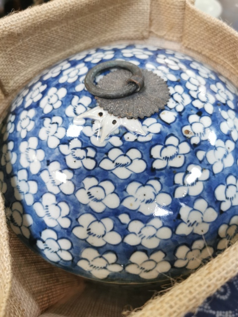 古玩陶瓷青花留白梅紋大蓋缸拍賣，當前價格6000元