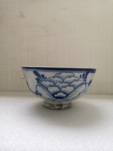 古玩陶瓷清代磁州窯花卉紋青花碗拍賣,當前價格850元