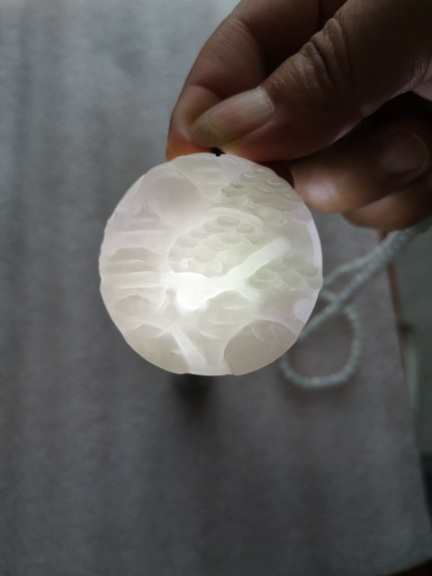 古玩玉器山水牌子拍賣,當前價格980元