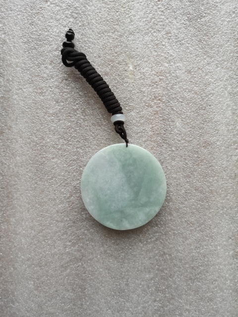 古玩玉器山水牌子拍賣,當前價格580元