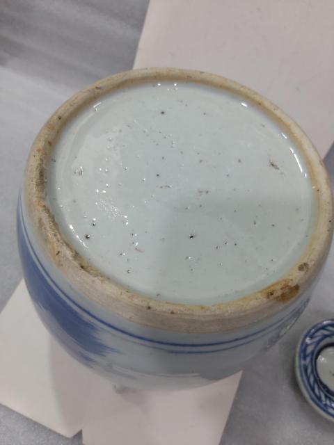 古玩陶瓷青花庭院嬰戲紋四系蓋壺拍賣,當前價格5880元