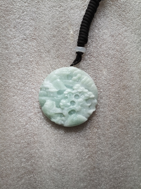 古玩玉器山水牌子拍賣,當前價格580元