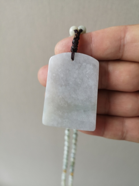 古玩玉器山水牌子拍賣,當前價格398元