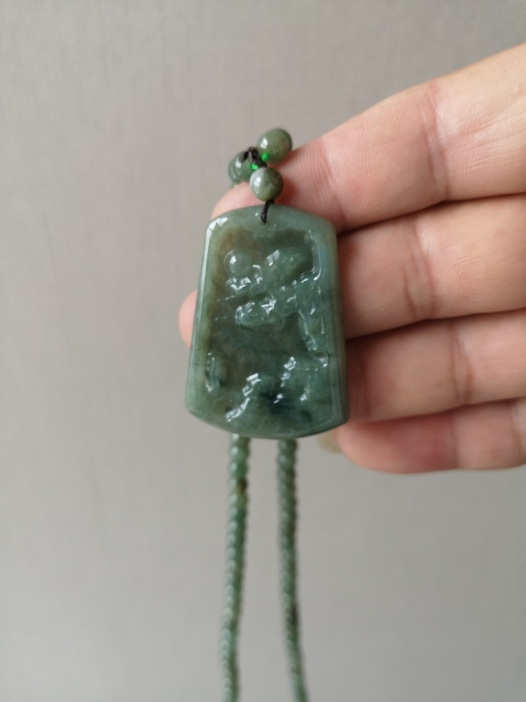古玩玉器山水方牌子拍賣,當前價格398元