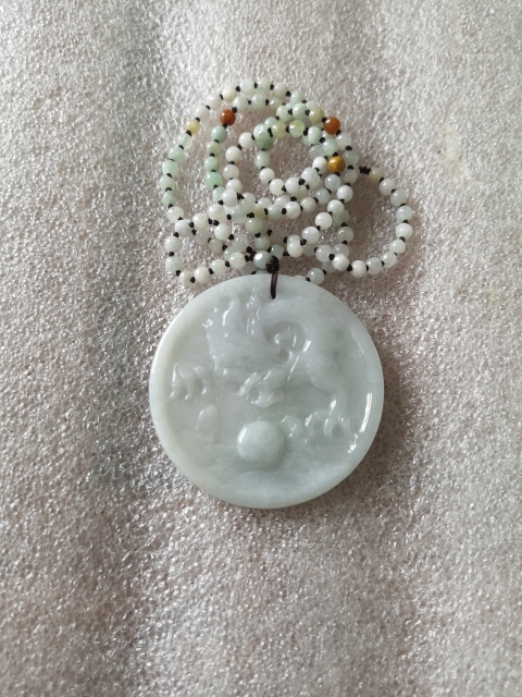 古玩玉器龍牌子拍賣,當前價格398元