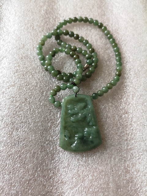 古玩玉器山水方牌子拍賣,當前價格398元