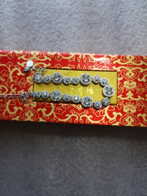 古玩玉器翡翠手鏈拍賣，當前價格550元