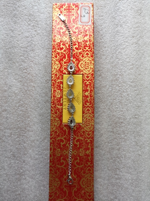 古玩玉器翡翠項(xiàng)鏈拍賣，當(dāng)前價(jià)格550元