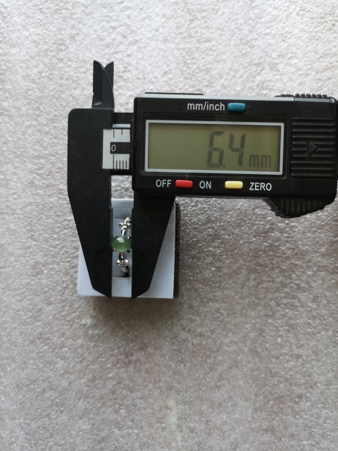 古玩玉器翡翠戒指拍賣,當前價格150元