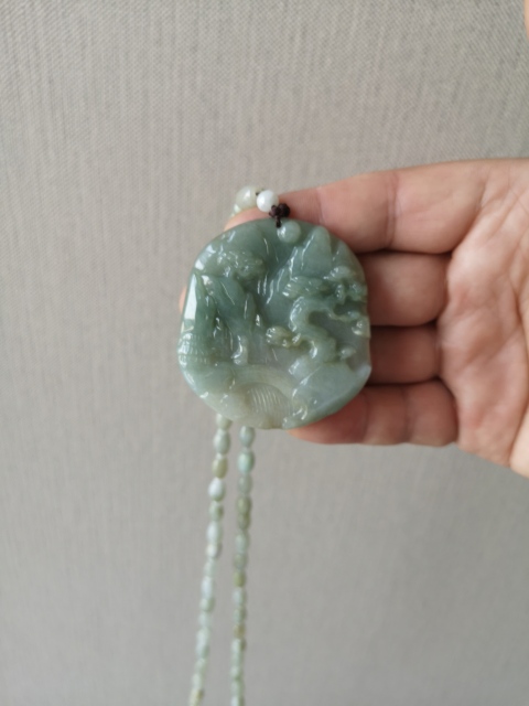 古玩玉器山水牌子拍賣,當前價格398元