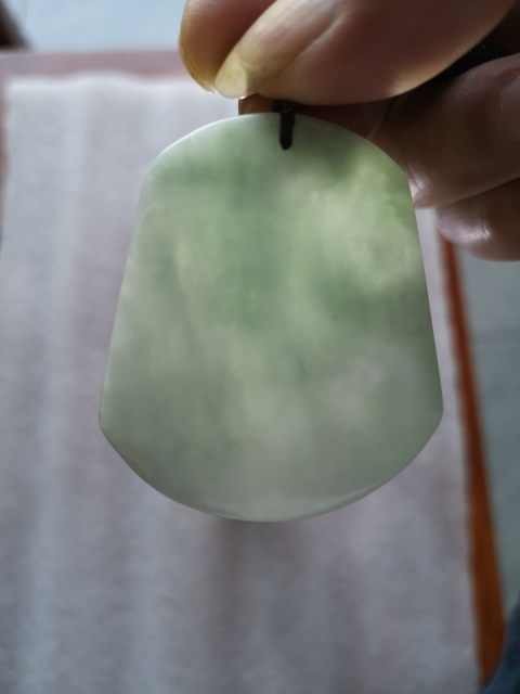 古玩玉器山水牌子拍賣，當(dāng)前價(jià)格298元