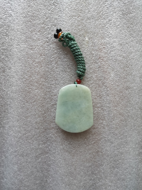 古玩玉器山水牌子拍賣，當前價格298元