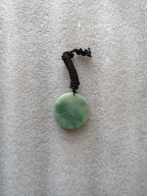 古玩玉器山水牌子拍賣，當前價格299元