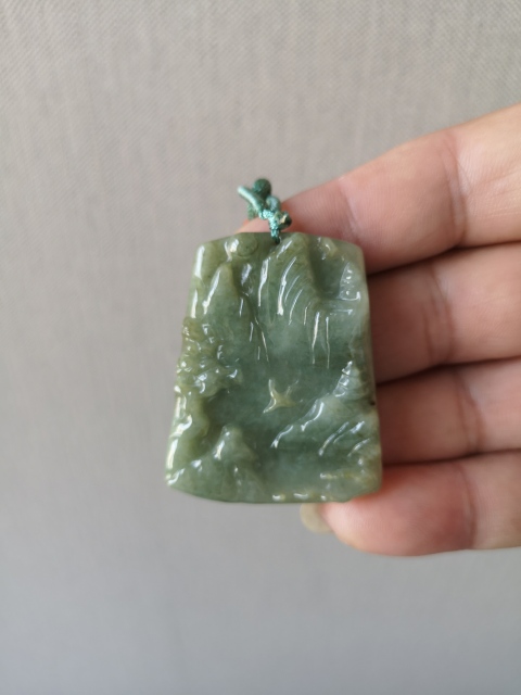 古玩玉器山水牌子拍賣,當(dāng)前價格260元