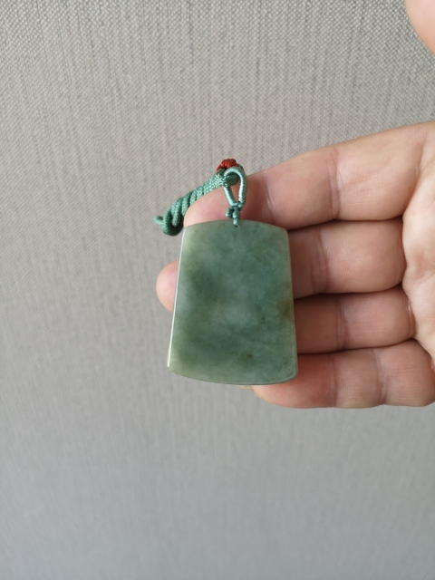 古玩玉器山水牌子拍賣,當(dāng)前價格260元