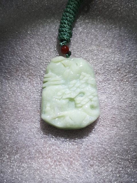 古玩玉器山水牌子拍賣，當前價格298元