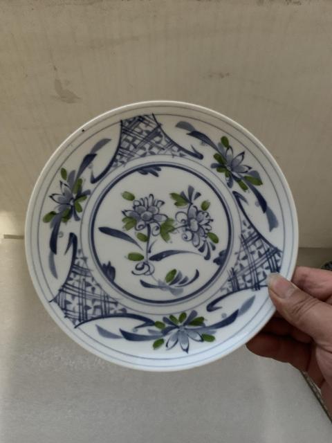 古玩陶瓷六十至八十年代花卉紋彩繪盤拍賣,當前價格198元