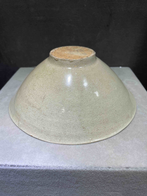 古玩陶瓷影青釉劃花斗笠碗拍賣,當(dāng)前價(jià)格301元