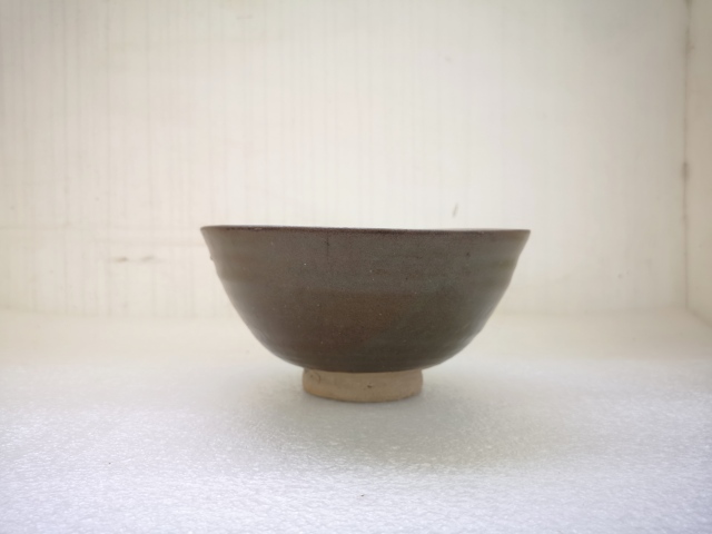 古玩陶瓷磁州窯茶葉末釉碗拍賣，當前價格680元