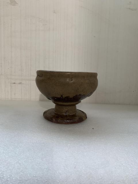 古玩陶瓷明代茶褐釉高足碗拍賣，當前價格850元