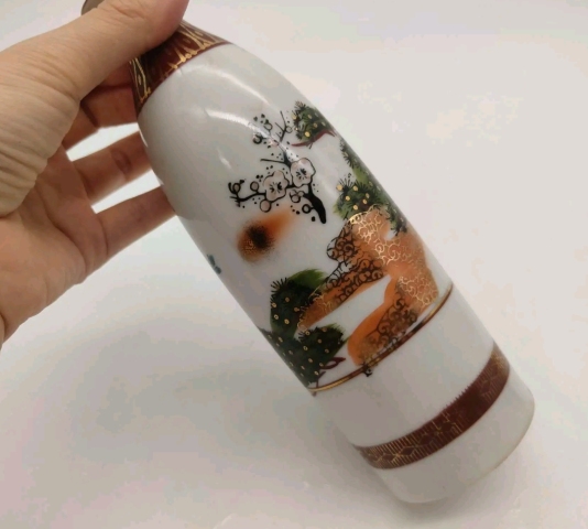 古玩陶瓷上世紀六十至八十年代山水紋彩繪描金瓶拍賣,當前價格260元