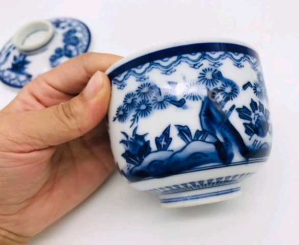 古玩陶瓷六十至八十年代嬰戲紋青花蓋碗拍賣，當前價格198元