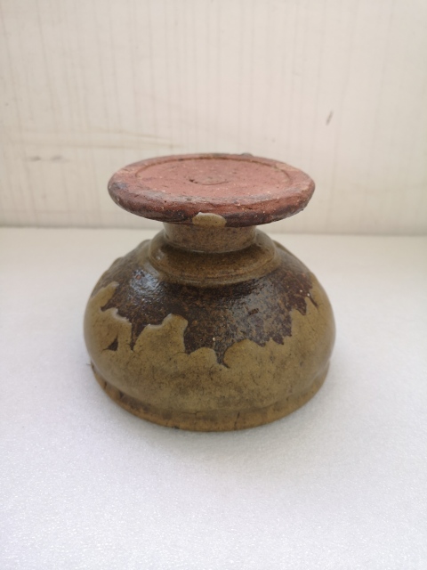 古玩陶瓷明代茶褐釉高足碗拍賣，當前價格850元