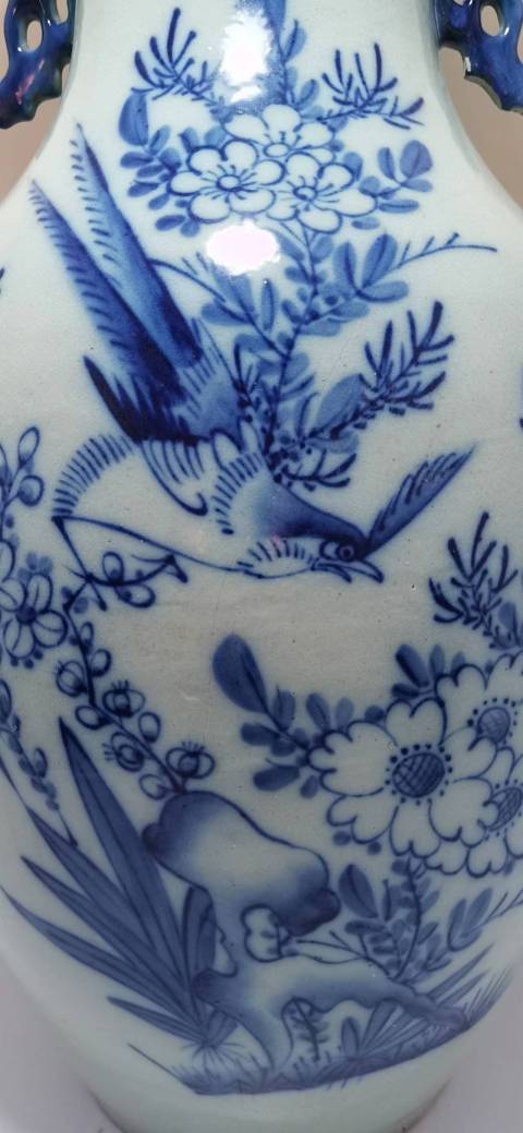 古玩陶瓷晚清磁州窯花鳥紋青花雙松葉耳撇口瓶拍賣,當前價格1100元