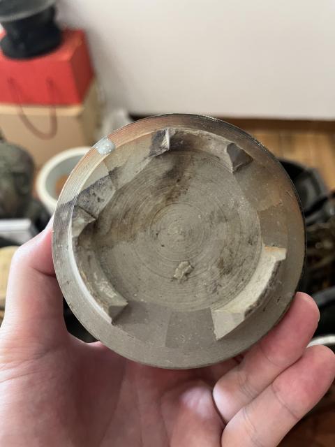 古玩陶瓷清代花卉紋青花三足筒式香爐拍賣,當前價格200元