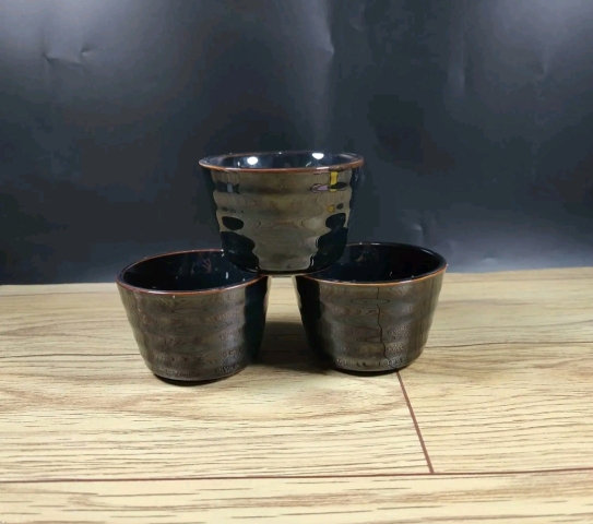 古玩陶瓷六十至八十年代黑釉杯一組拍賣，當前價格168元